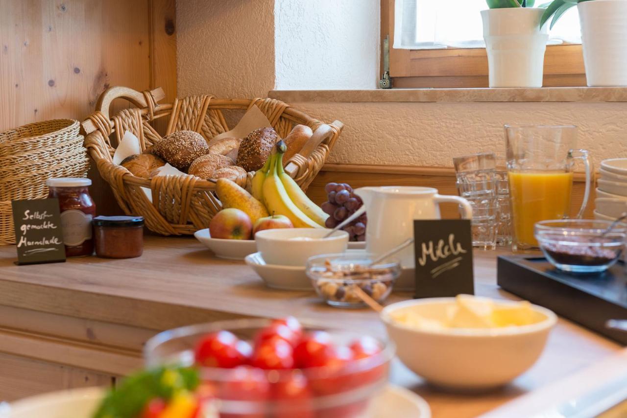 Gasthof-Pension Brauner Hirsch In Alfeld - Mittelfranken エクステリア 写真