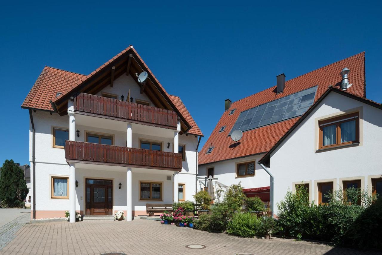 Gasthof-Pension Brauner Hirsch In Alfeld - Mittelfranken エクステリア 写真