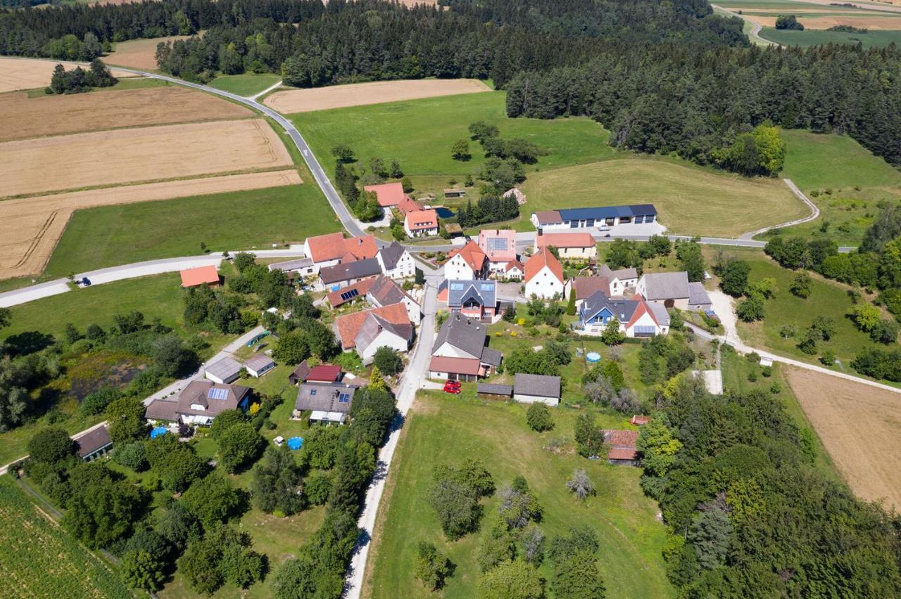 Gasthof-Pension Brauner Hirsch In Alfeld - Mittelfranken エクステリア 写真