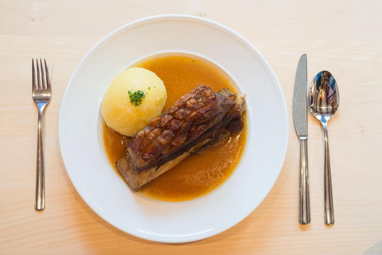 Gasthof-Pension Brauner Hirsch In Alfeld - Mittelfranken エクステリア 写真