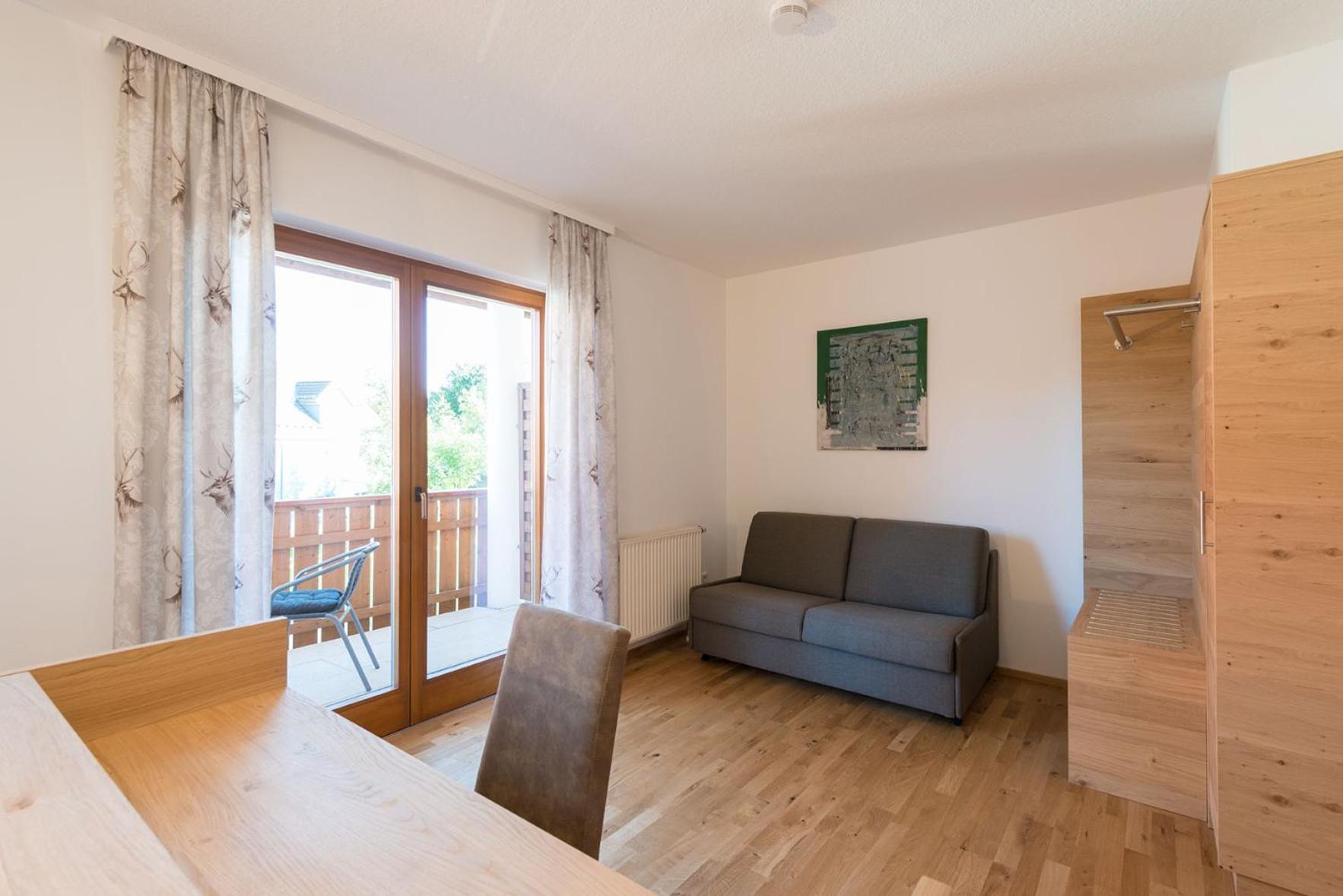 Gasthof-Pension Brauner Hirsch In Alfeld - Mittelfranken エクステリア 写真
